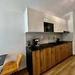 Doki By Loft Apartment
